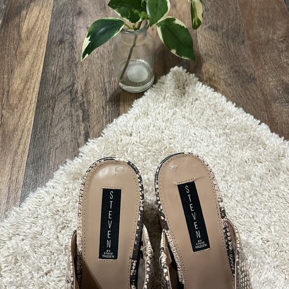 Steven Steve Madden Bold Edgy Snakeskin Print Faux Leather Nellie Heel Mules - Picture 3 of 8